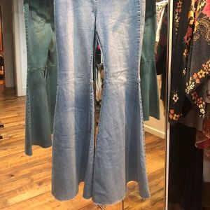 Free People Flare Jeans NWT Never Worn Size 27